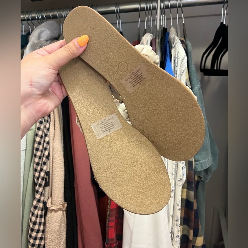 Target Sandals - Picture 2 of 2